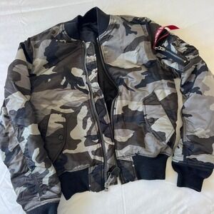 Alpha Industries camouflage bomber jacket‎
